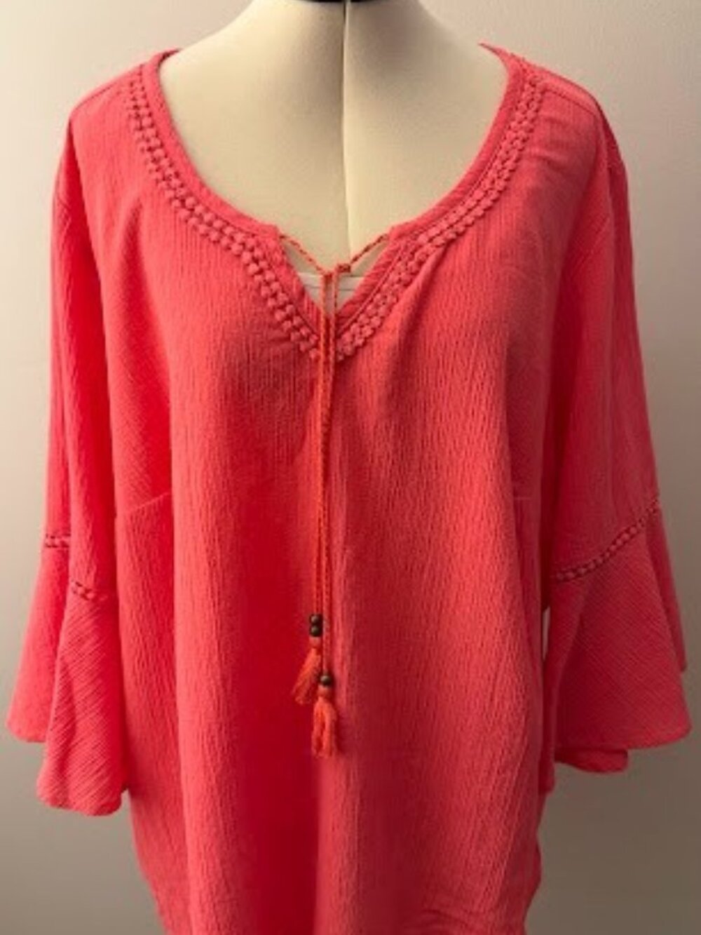 D&Co. Blouse Top Size 3XL Womans  pink 3/4 Bell Sleeve Tie Neck Tassel